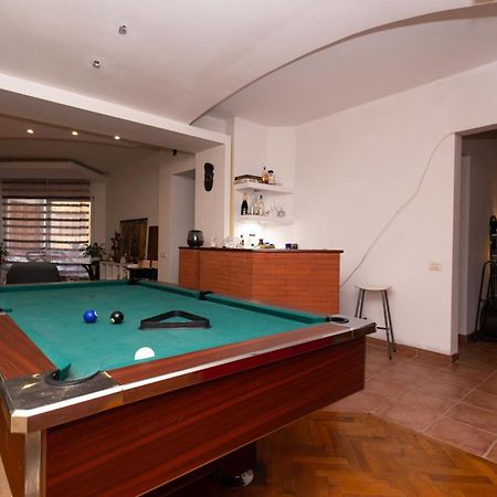 Shared Retro Vintage Luxury Apartment Bukareszt Zewnętrze zdjęcie