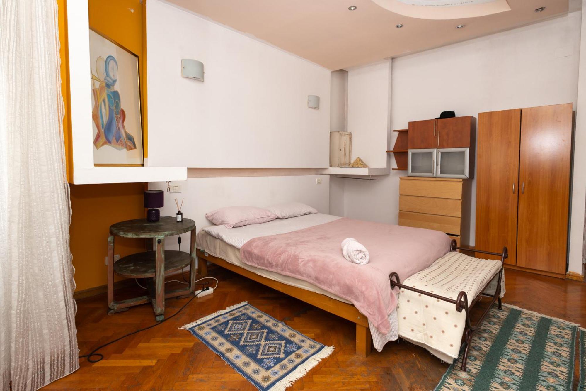 Shared Retro Vintage Luxury Apartment Bukareszt Zewnętrze zdjęcie